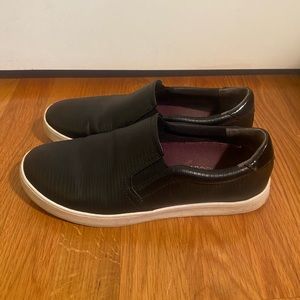 Dr. Scholl’s Black Memory Foam Slip On Sneakers - Women’s Size 7.5